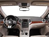  Dashboard, center console, gear shifter view photo